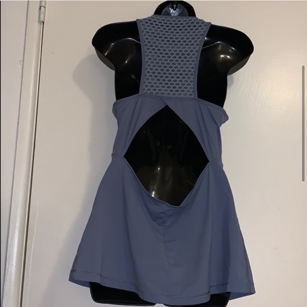 Small Workout Tank Bundle Lorna Jane Gaiam +More - Picture 4 of 6